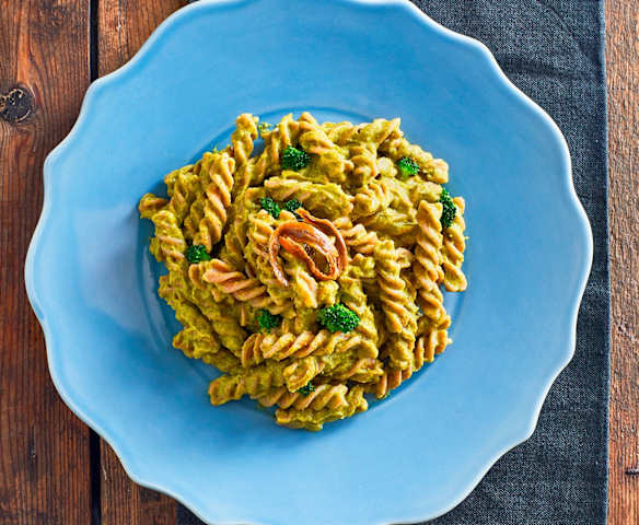 Pasta integrale in crema di broccoli e acciughe (Bimby Friend) Pasta integrale in crema di broccoli e acciughe (Bimby Friend)
