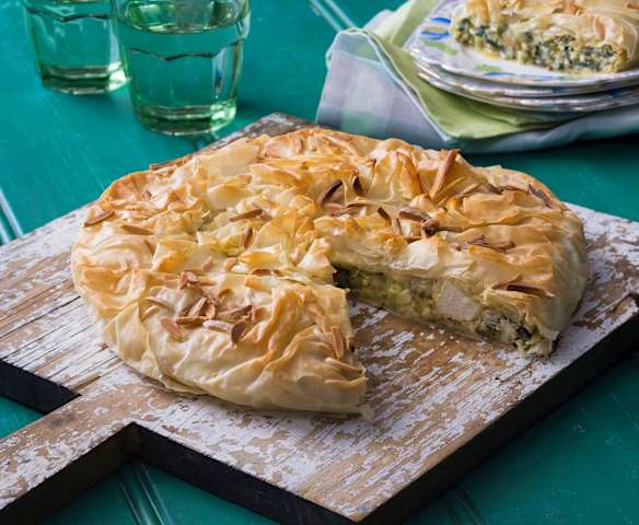 Filo spinach slice