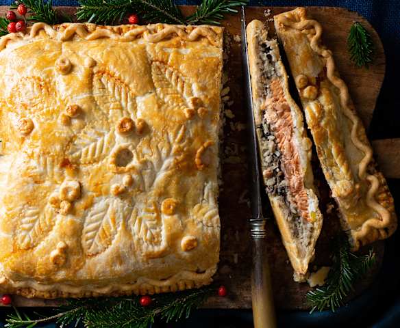 Empanada rusa de salmón (Kulibiak)