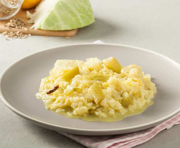 Arroz con hinojo y col