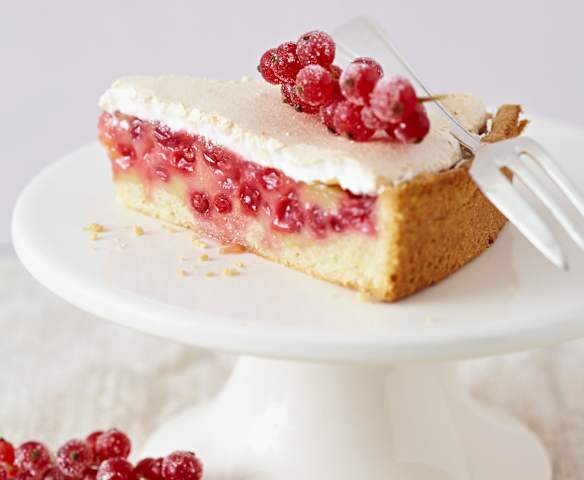 Johannisbeer-Baiser-Kuchen