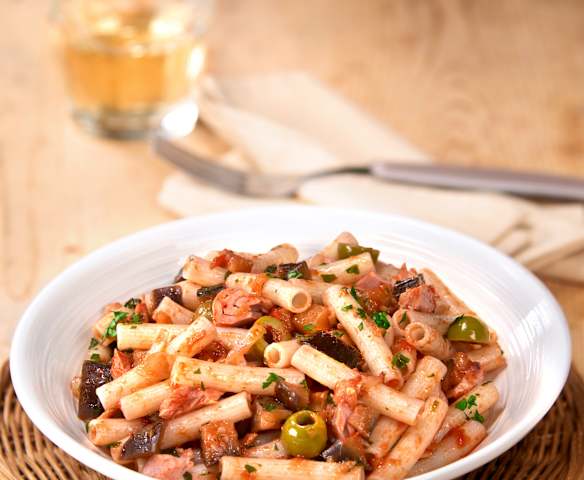 Pasta al tonno e melanzane