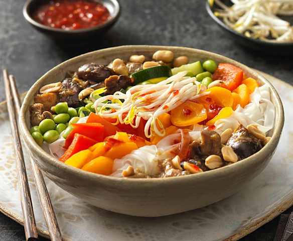 Asia Bowl mit marinierten Pilzen