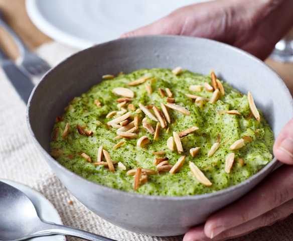 Brokkoli-Mandel-Püree Brokkoli-Mandel-Püree