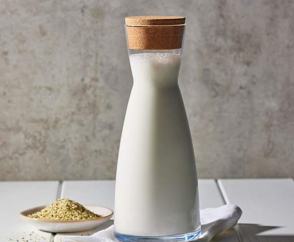 Leche de cáñamo