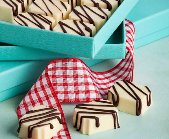 Bombons de chocolate branco