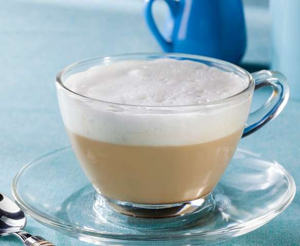 Latte montato per cappuccino