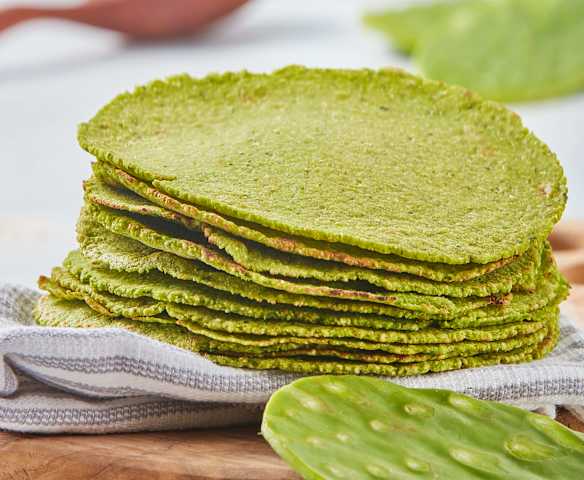 Tortillas de nopal (Black Diamond)
