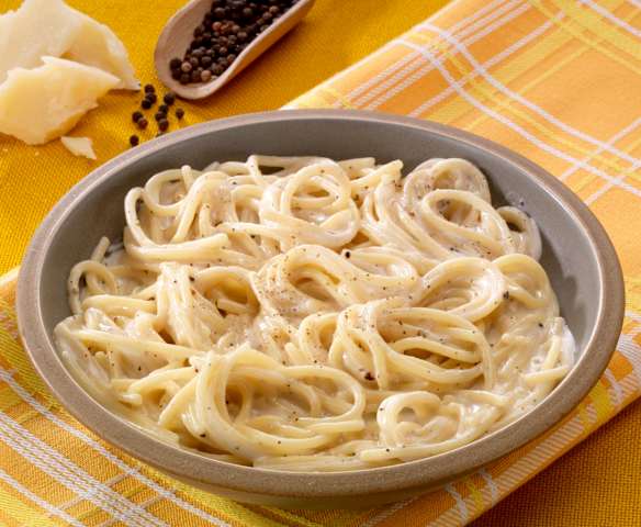 Spaghettoni cacio e pepe