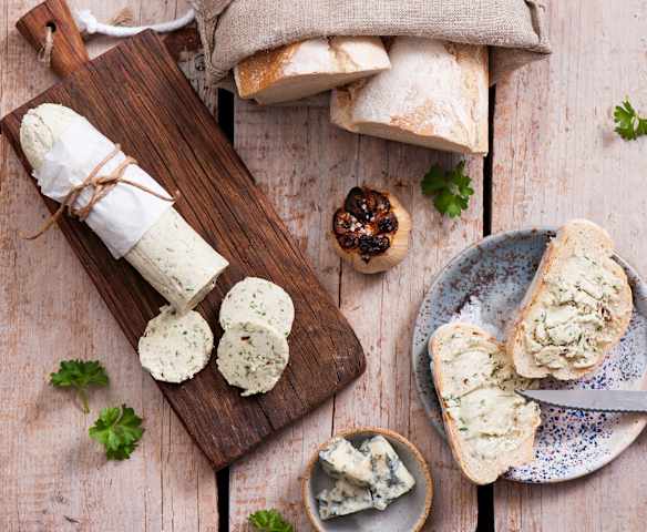 Butter with Gorgonzola and Roasted Garlic
