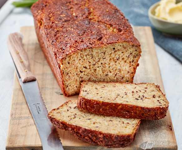 Low Carb Zucchini-Brot