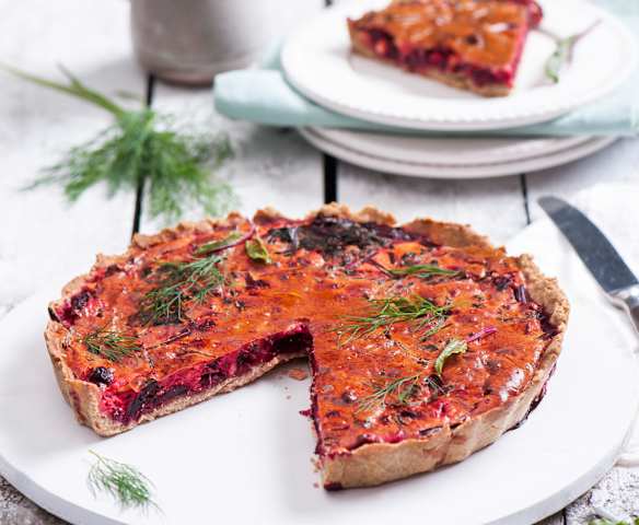 Tarta z botwinką i serem feta