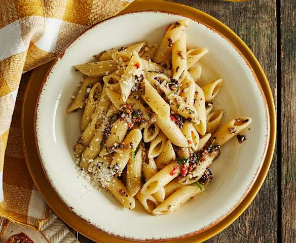 Nudeln mit Pilz-Pesto