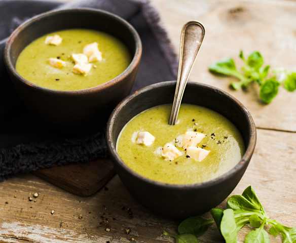 Velouté de mâche au Curé Nantais