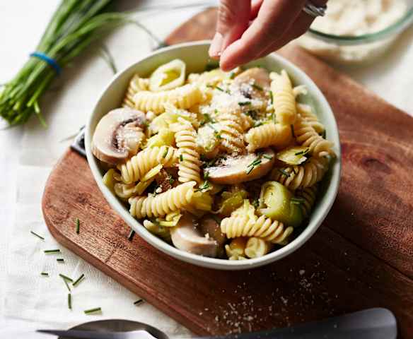 Pâtes aux poireaux et champignons