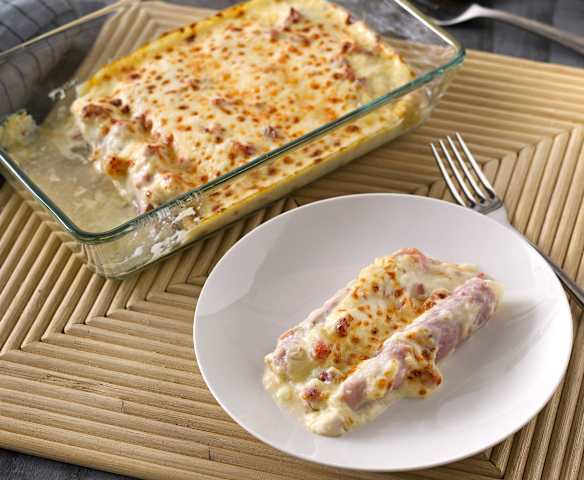 Espárragos blancos frescos gratinados