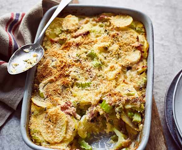 Kartoffel-Sellerie-Auflauf mit Schinken