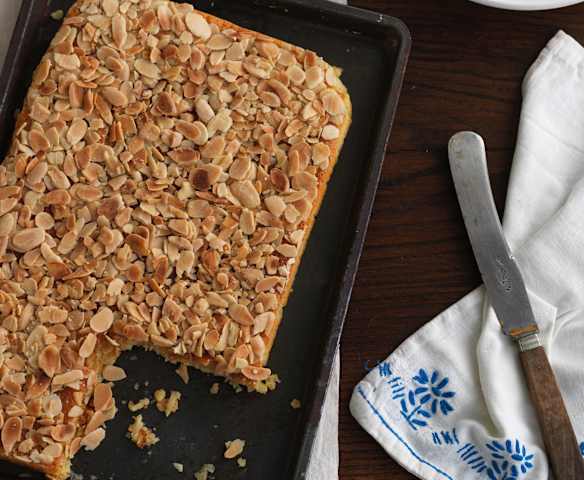 Bolo de limão e amêndoa