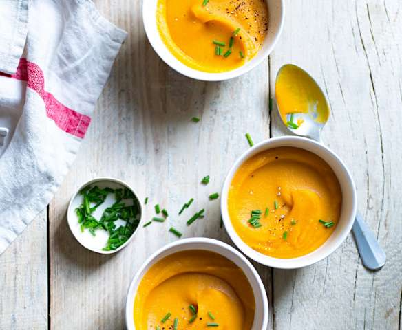 Soupe de lentilles corail aux panais et carottes