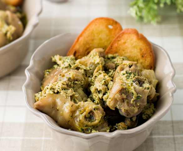 Pezinhos de porco de coentrada