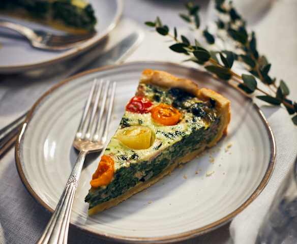 Quiche mit Schinken und Spinat