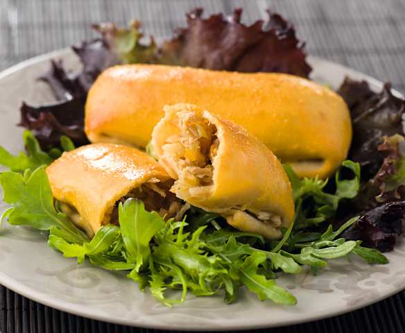 Pacotinhos de frango e legumes