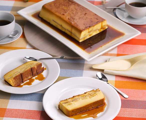 Tarta flan de galletas y plátano