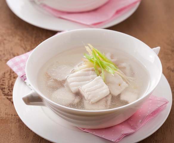 薑絲魚肚湯