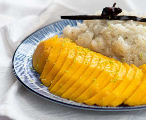 Mango sticky rice