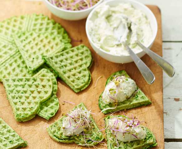 Gaufres vertes moelleuses au fromage frais Gaufres vertes moelleuses au fromage frais