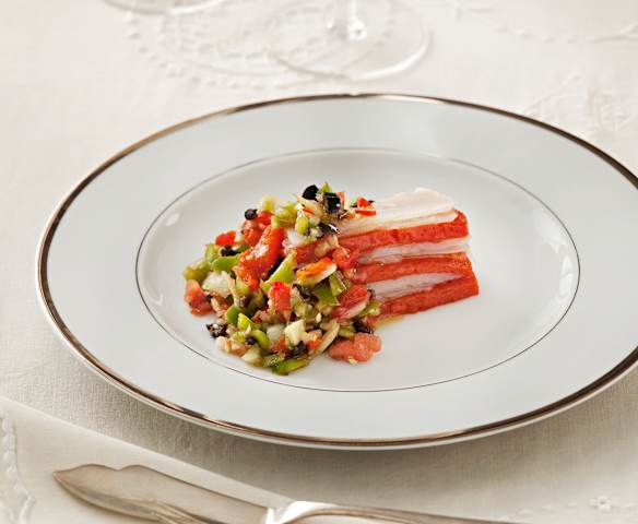 Milhojas de bacalao ahumado y gelatina de tomate