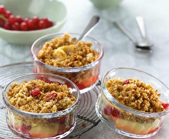 Crumble pommes-groseilles aux flocons d'avoine