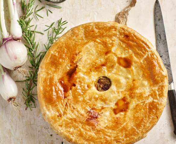 Empada folhada de carne