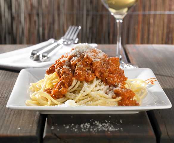 Spaghetti mit Kalbfleisch-Bolognese