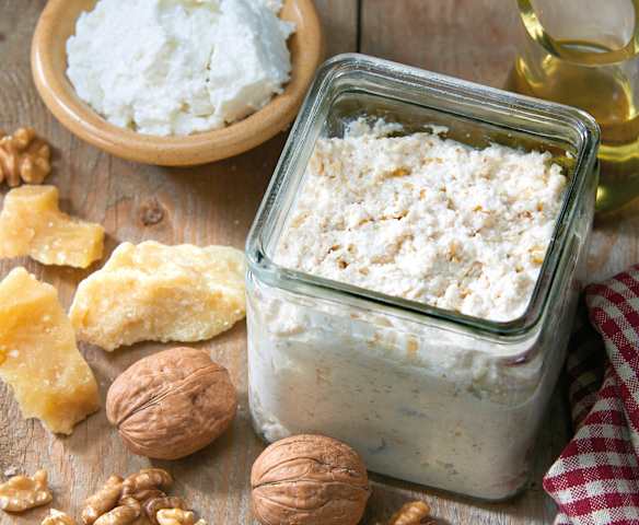 Pesto di ricotta e noci