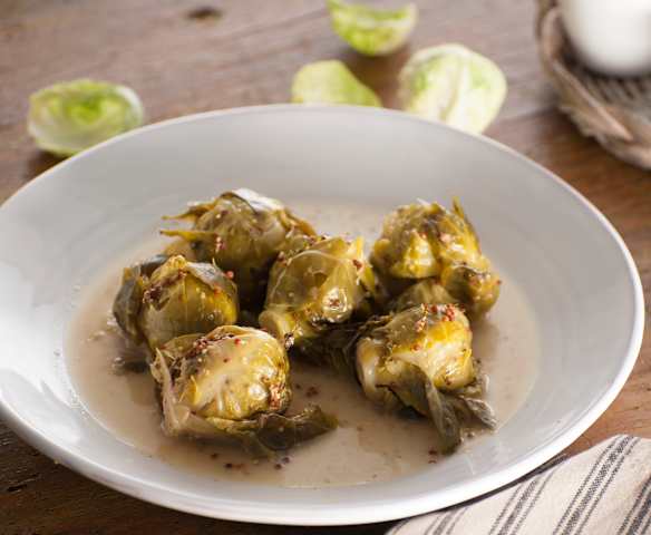 Coles de Bruselas a la mostaza