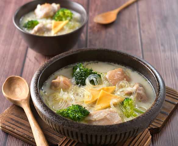 起士雞肉冬粉湯