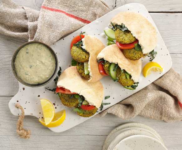 Falafel copt, cu sos Tahini Jalapeño