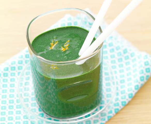Smoothie ze spiruliną Smoothie ze spiruliną