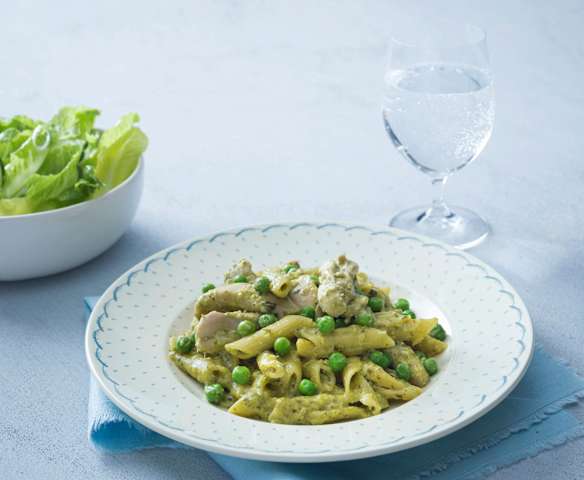 Chicken pesto pasta
