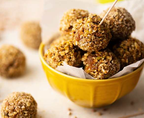 Möhren-Hafer-Energyballs Möhren-Hafer-Energyballs