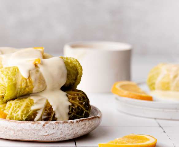 Rollitos de repollo con salmón