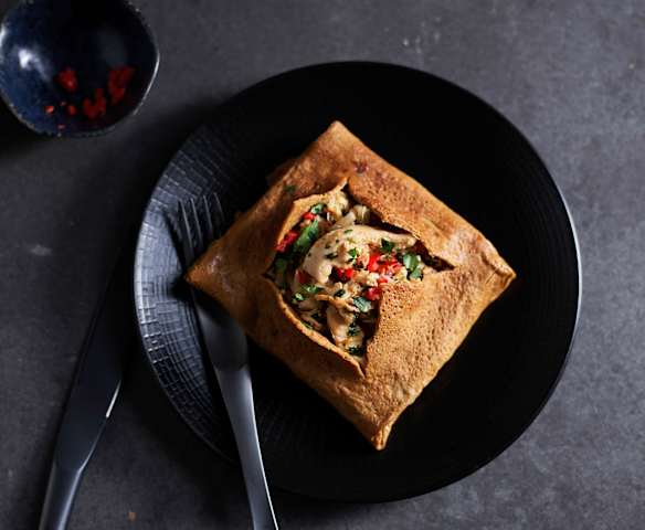 Omlet z kurczakiem w stylu tajskim Omlet z kurczakiem w stylu tajskim
