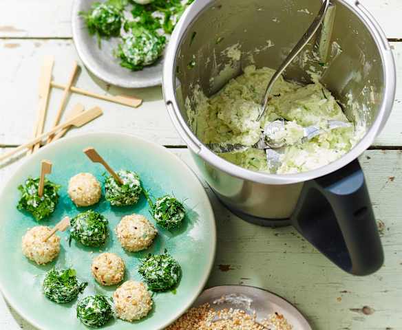 Boulettes chèvre-herbes, brebis-graines