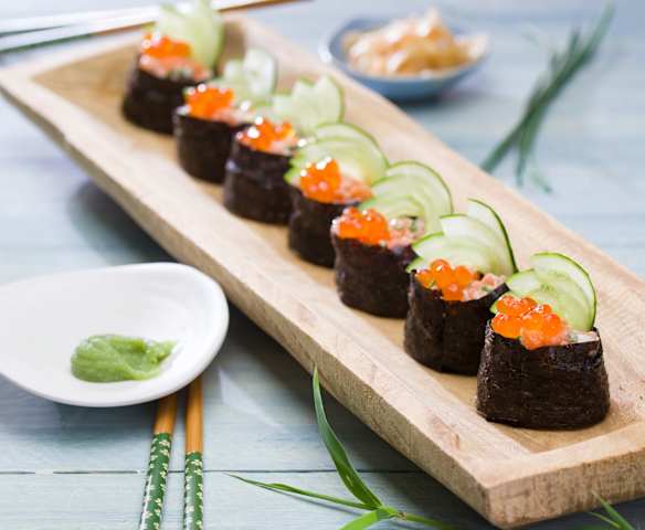 Gunkan-maki de salmón