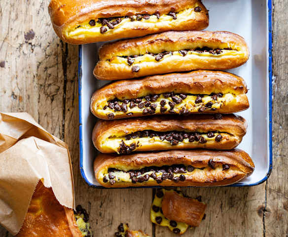 Brioches suisses aux pépites de chocolat