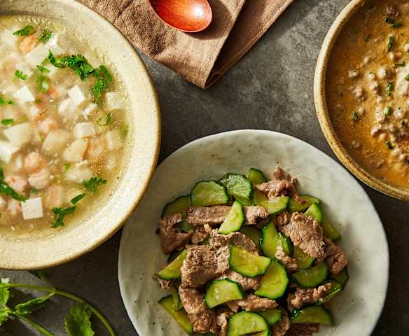 海鲜豆腐汤/黄瓜牛肉/肉糜炖蛋