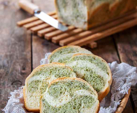 Bauletto variegato agli spinaci