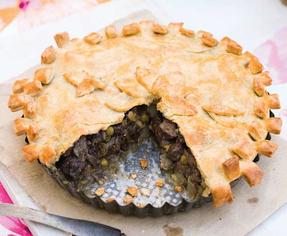 Tarte fechada de novilho