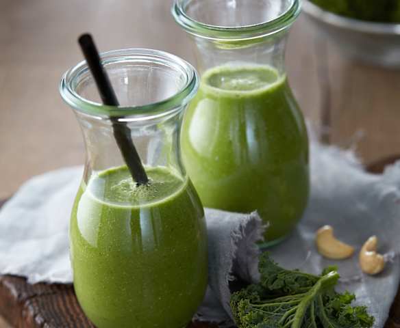 Grünkohl-Cashew-Smoothie